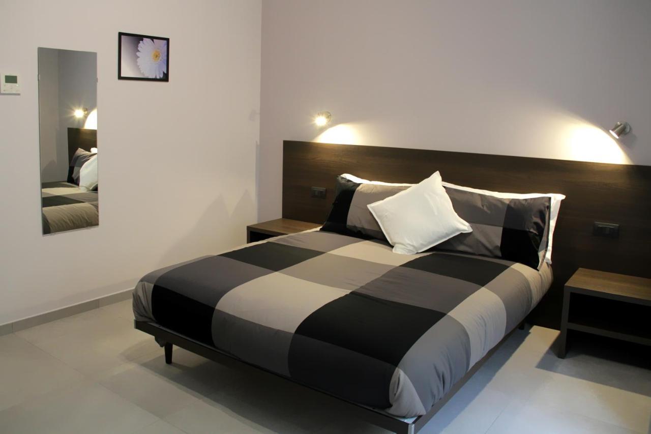 Easyroom - Casello Autostradale Bed & Breakfast